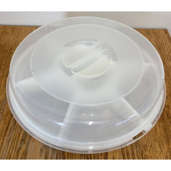 Round Plastic Divided Party Serving Platter - Picture 2 of 7